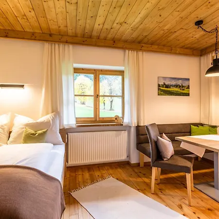 Neuhaus Apartament *